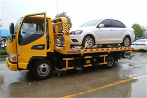 盐亭附近拖车救援24小时服务热线